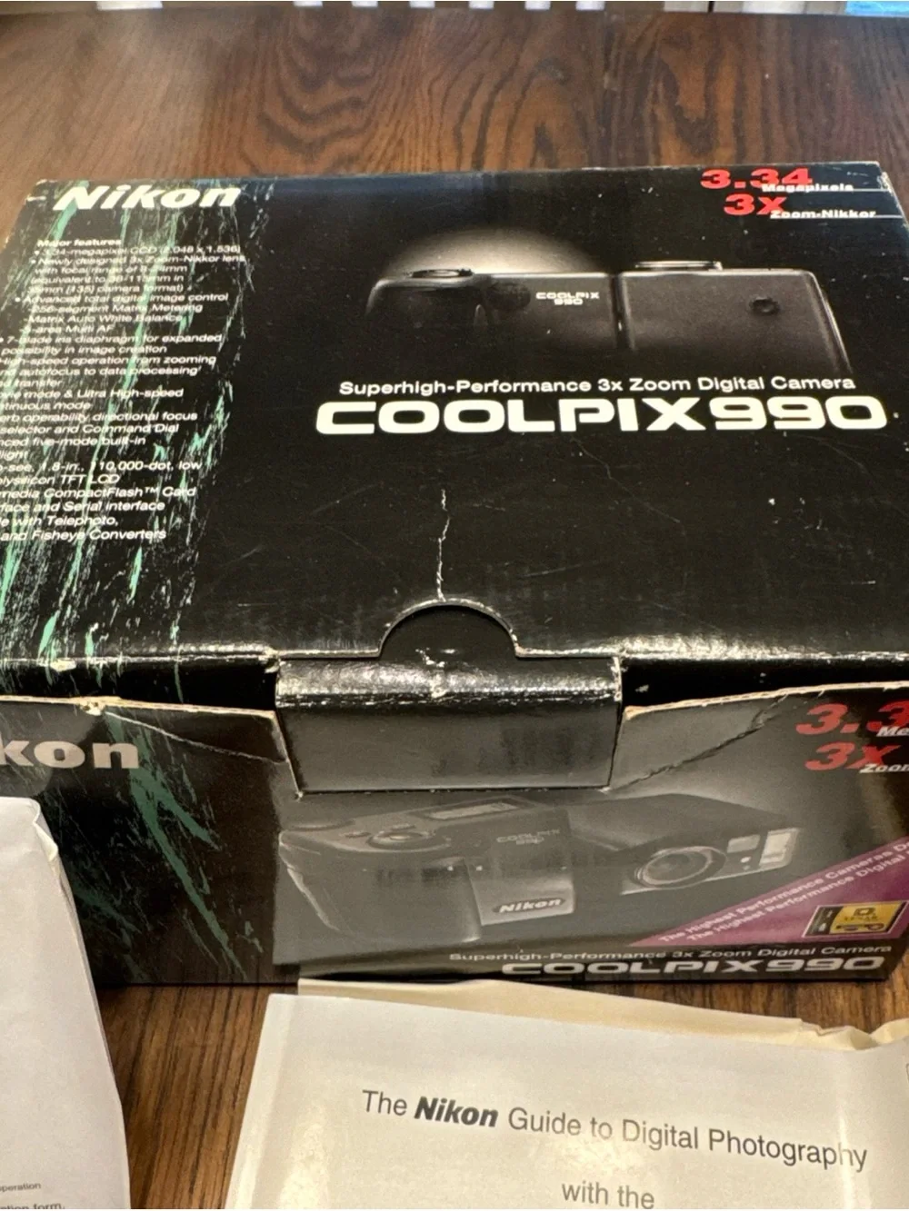 Nikon Coolpix 990 digital camera Tested